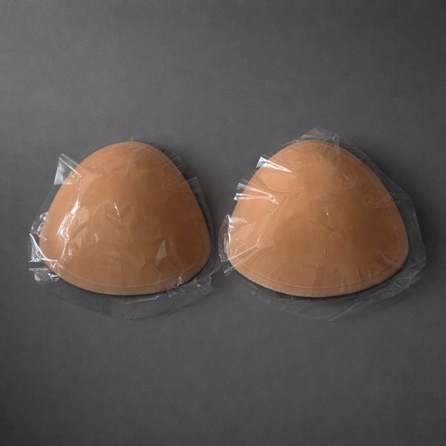 телесни подплънки за бюстие – триъгълна форма за лек push-up ефект