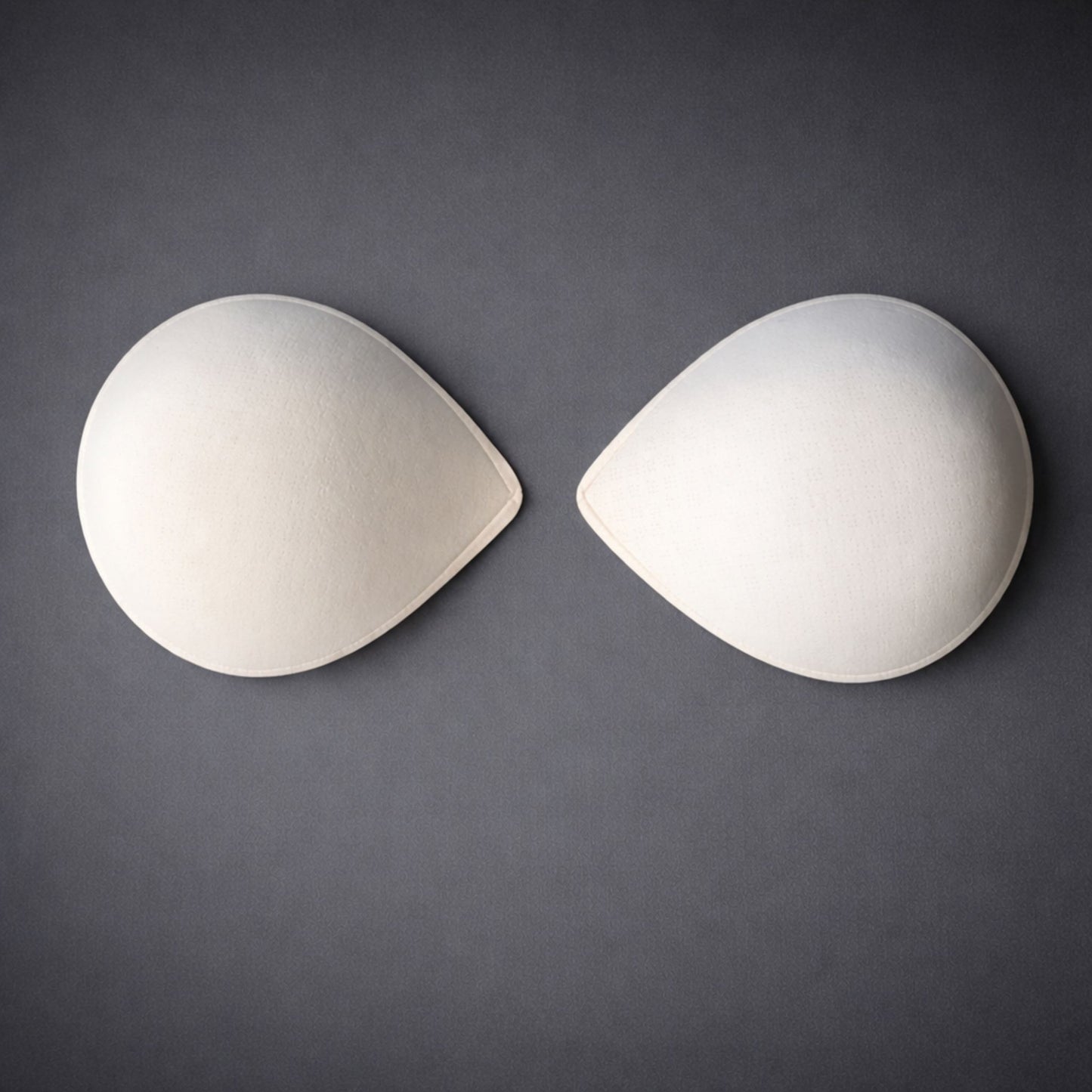 капковидни подплънки за бюст – детайл на удебелената част 5 см