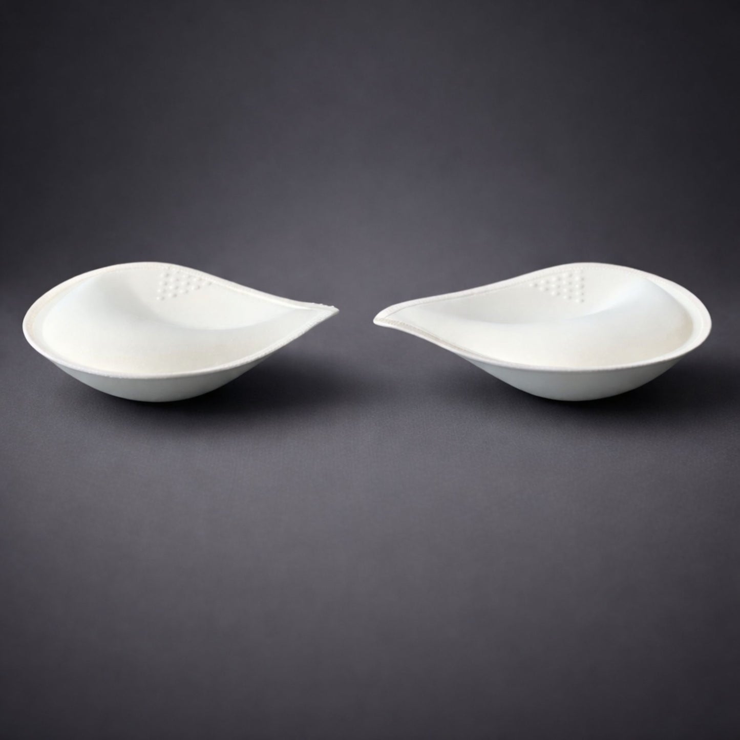 телесни повдигащи подплънки за бански и сутиени – 4 см обем, размер 13.5×13.5 см