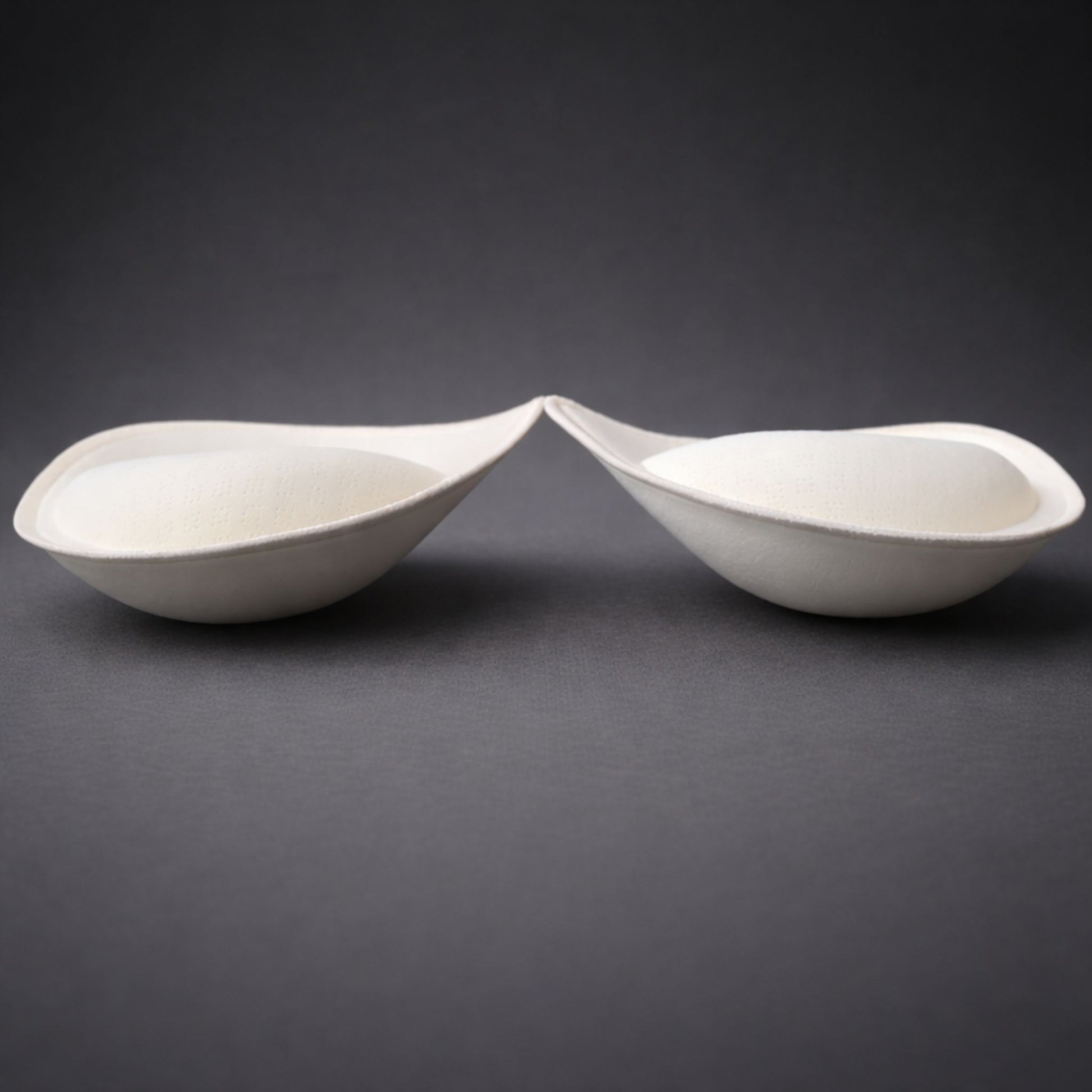 подплънки за рокли и бюстиета – бежови, силен обем и повдигане