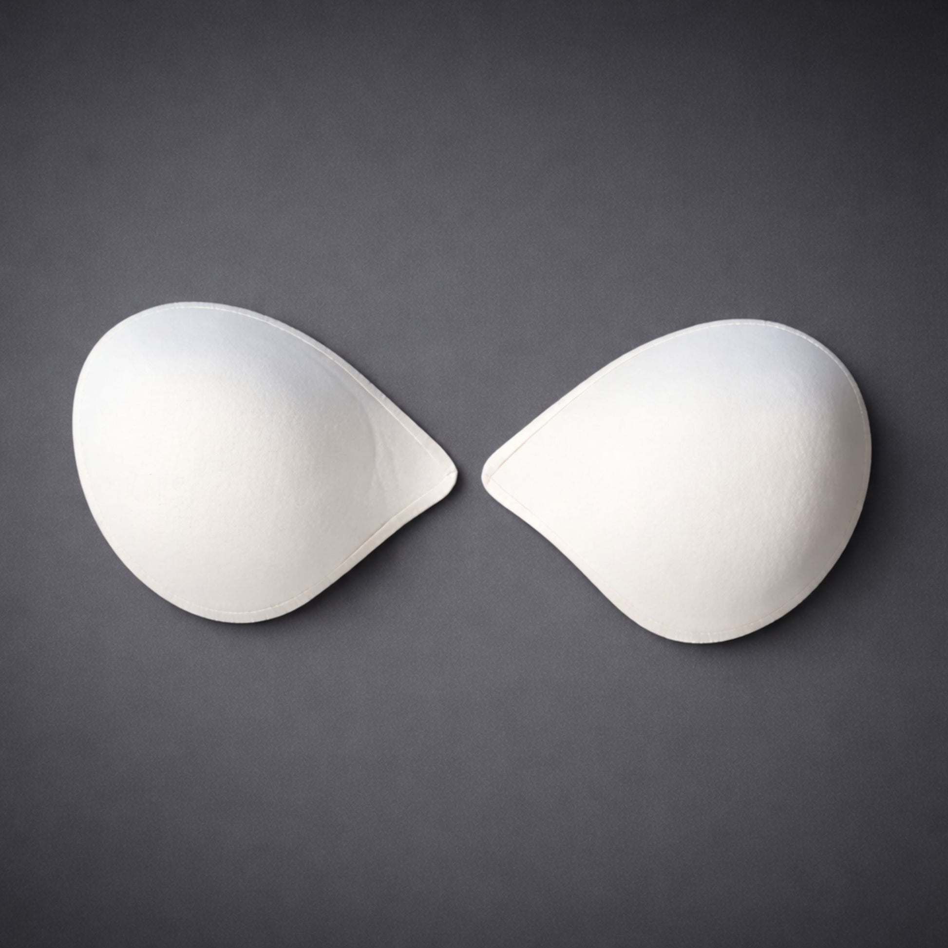 подплънки за сутиен – бежови капковидни подплънки с удебелена част 4 см